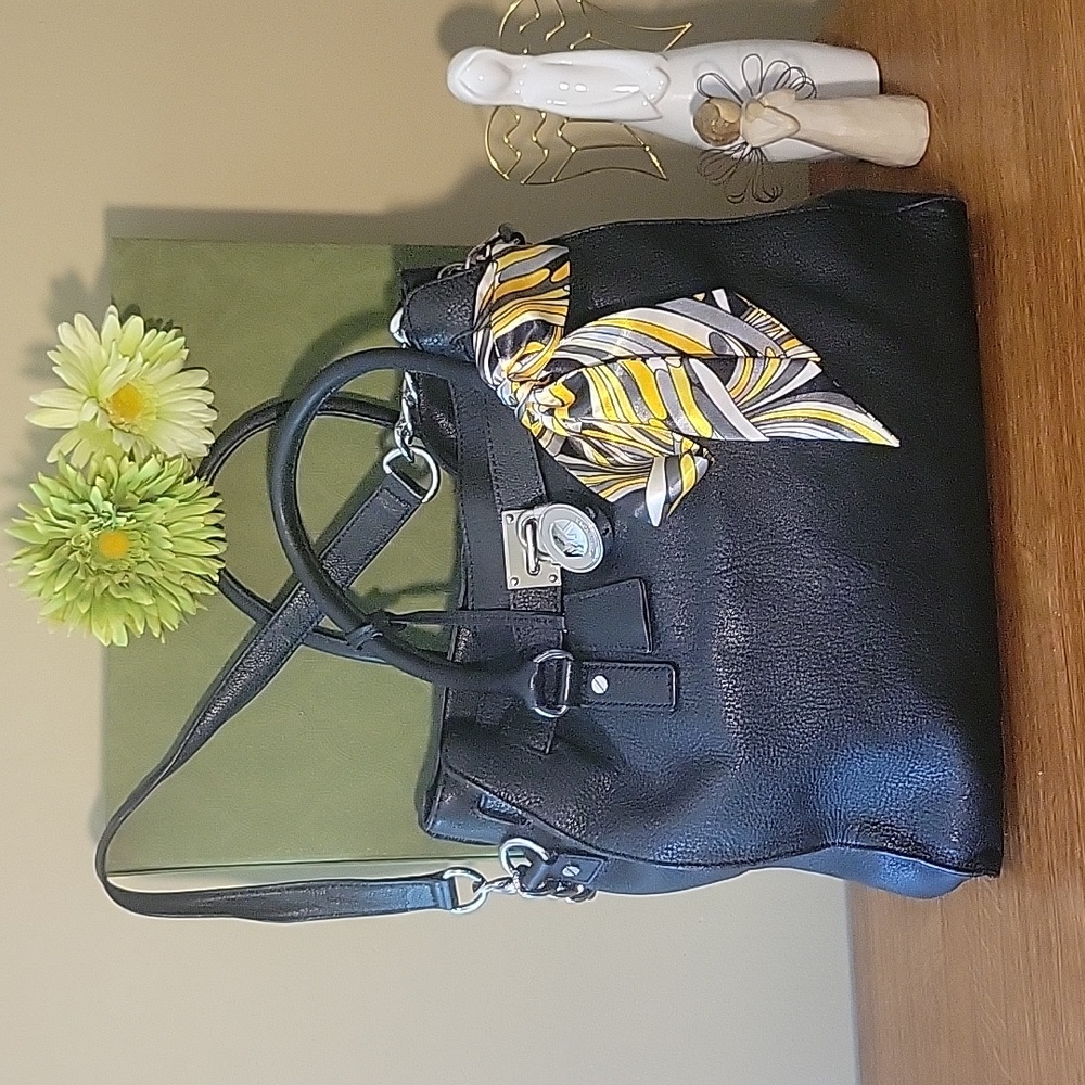 Micheal Kors Hamilton - Picture 2 of 12